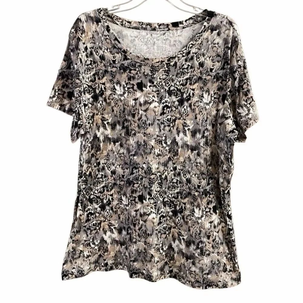 Gloria Vanderbilt 1X Neutral Abstract Leopard Print Short Sleeve Casual Top